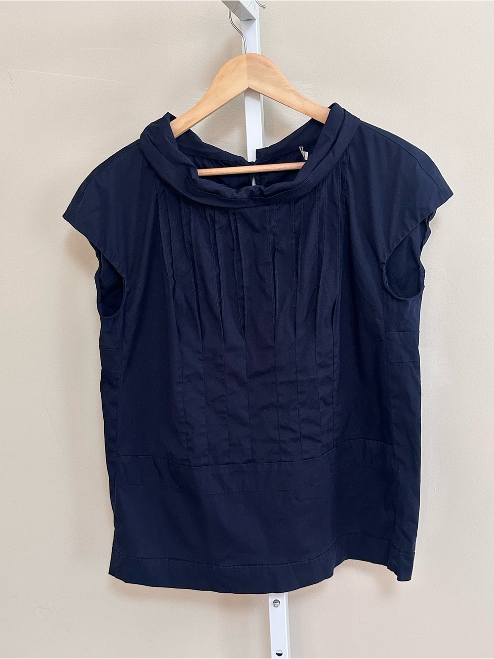 Miu Miu Made in Italy Navy Pleated Poplin Blouse Top IT 42 - Picture 1 of 9